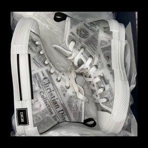 Dior B23 Newspaper
